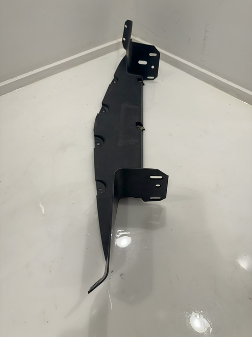 2005-2013 C6 Corvette OEM Front Bumper Lower Grille & Air Duct 10322190 10332915