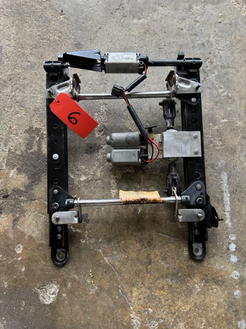 1997–2004 Chevrolet Corvette C5 Power Driver Seat Track W/O Memory