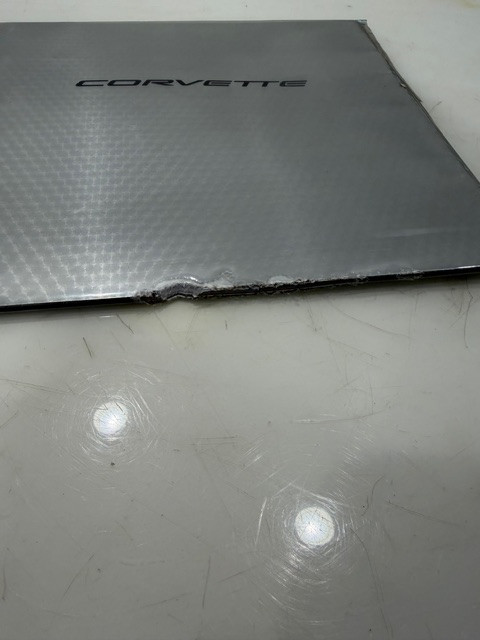 C5 Corvette Damaged 1998 Sales Bruchure Original sales Catalog (Colors/Specs)