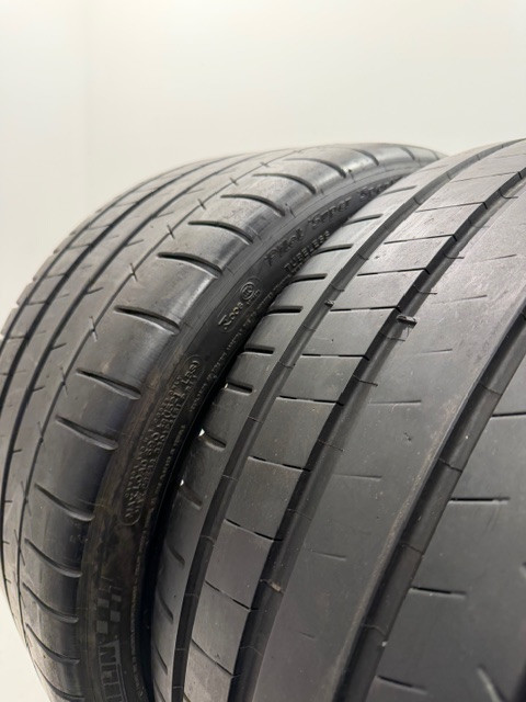 Lightly Used Michelin Pilot Super Sport 285/30 ZR20 (95Y)