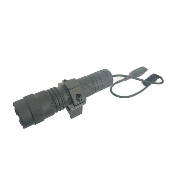 Tactical Flashlight Kit with Ring mount - 90 lumens - Rubber Armored