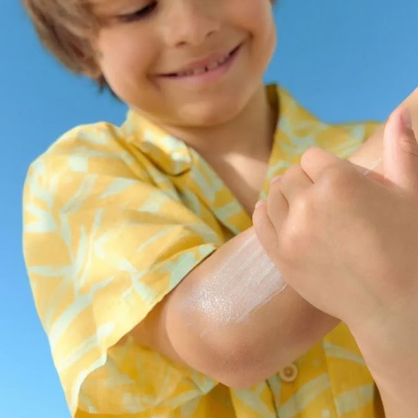 Nivea Sun Babies & Kids Sensitive Protect Spray FP50+ 250 ml