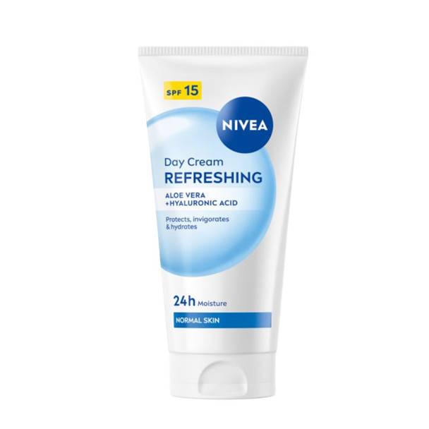 Nivea Refreshing Day Cream SPF15 50 ml