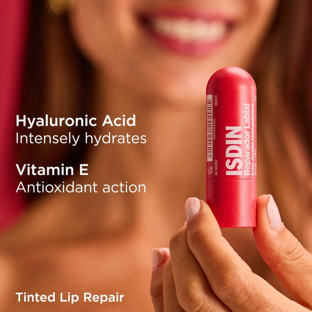 Isdin Lip Stick Red 4g