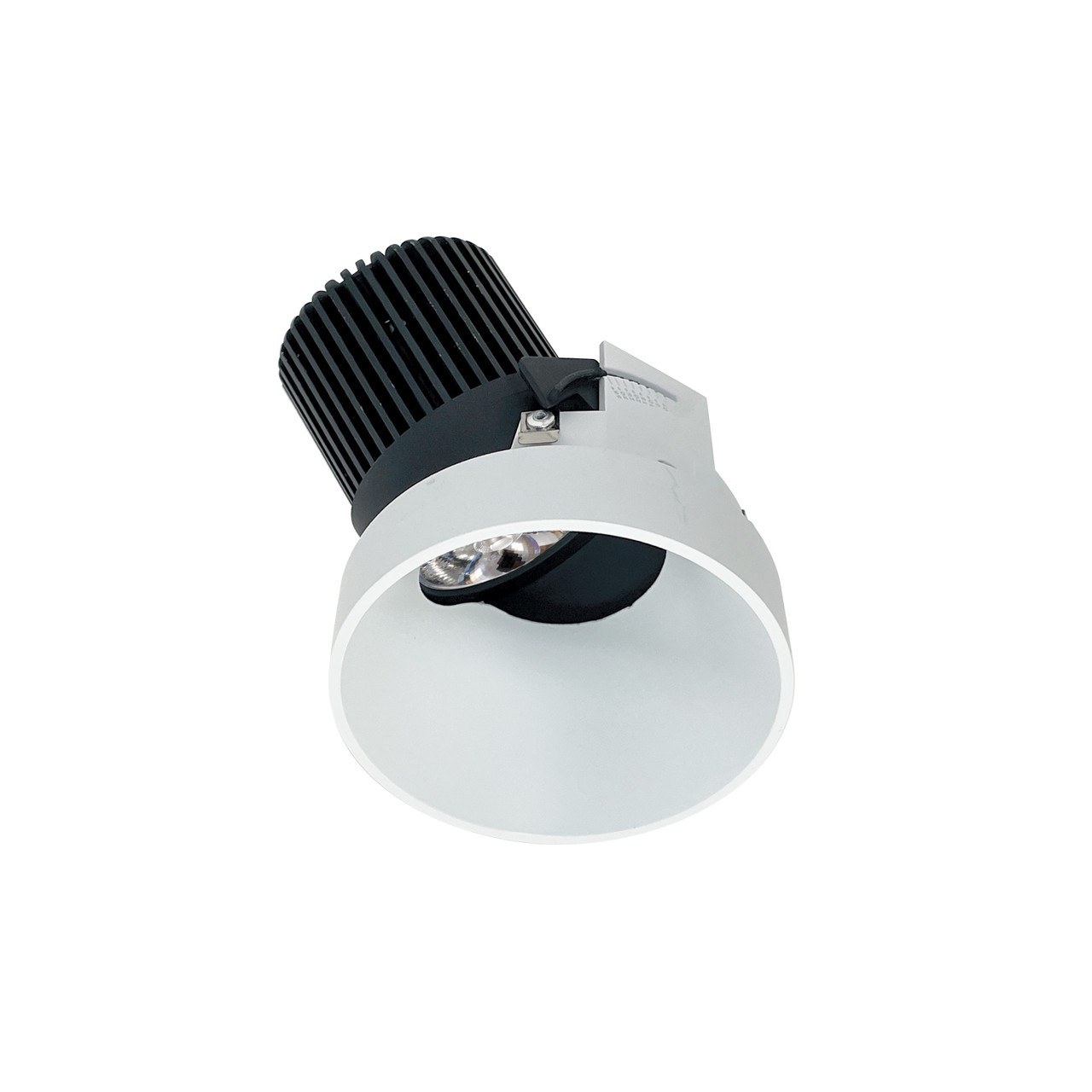 NIO-4RTSLA27QMPW 4" Iolite LED Round Trimless Adjustable Slot 10-DEG Optic
