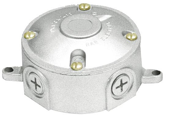 LRT4 Outdoor Accessory Weatherproof 3 Inches Box Rd 1/2 Tap & Blank
