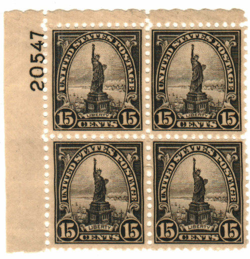 696 PB - 1931 15c Statue of Liberty, gray
