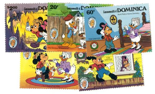 MDS256A  - 1985 Disney Friends Celebrate Christmas, Mint, Set of 5 Stamps, Dominica