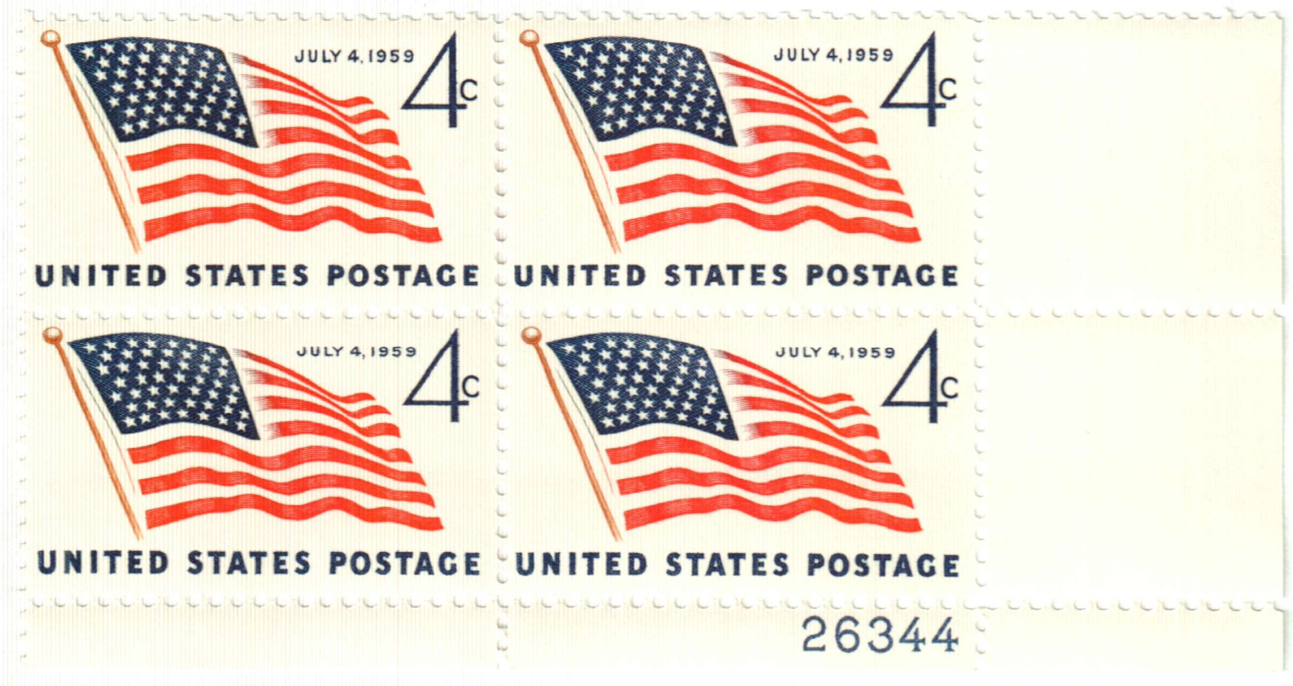 Five 5 vintage unused postage stamps - American flag 4c // 4 cent stamps //  Face value 0.20