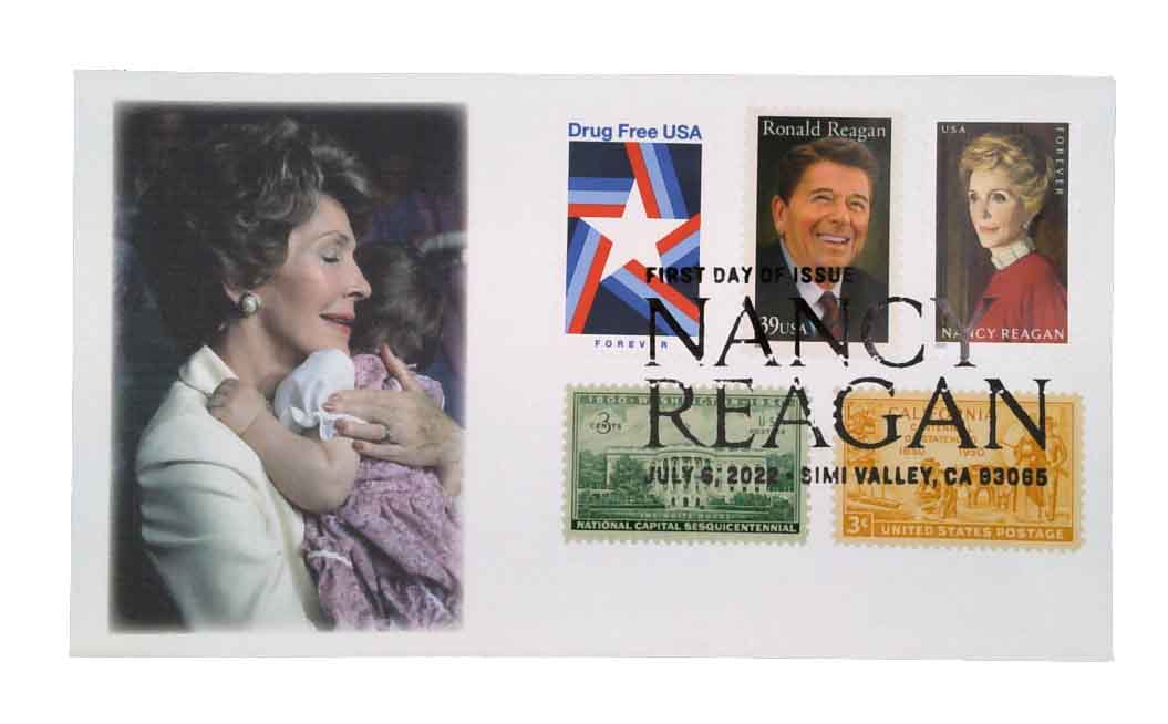 5660-61 - 2022 First-Class Forever Stamps - Love - Mystic Stamp