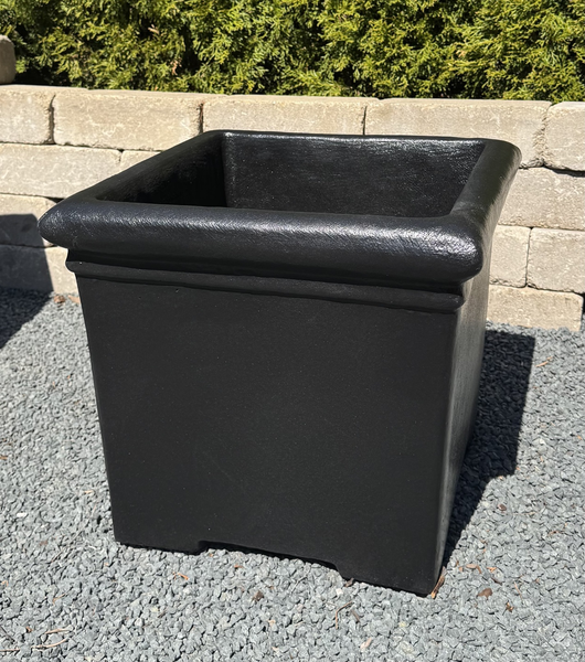 17" Medium Square Planter