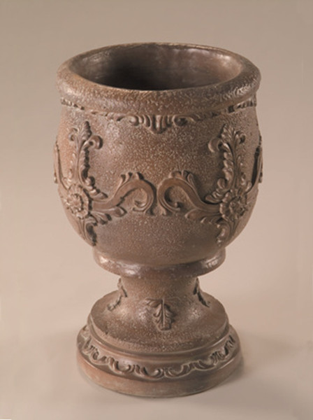 25" Ornate Pot
