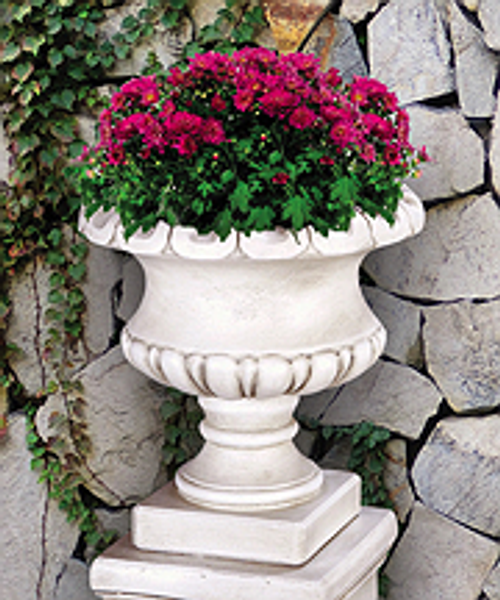 16" Regent Scallop Urn