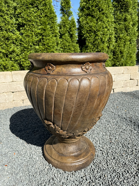 23" Classic Urn Vase