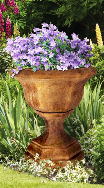 26" Kensington Planter