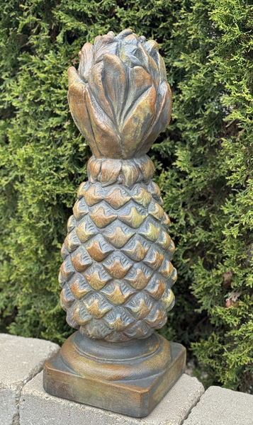 21" Pineapple