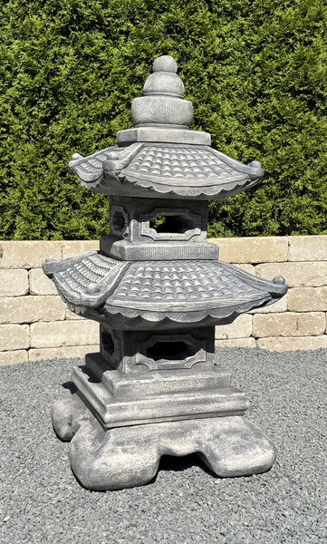 36" Medium Tier Great Pagoda Lantern