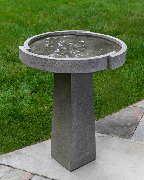 31" Concept Birdbath