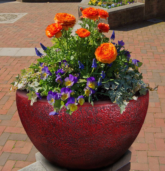 12" Tranquility Vase