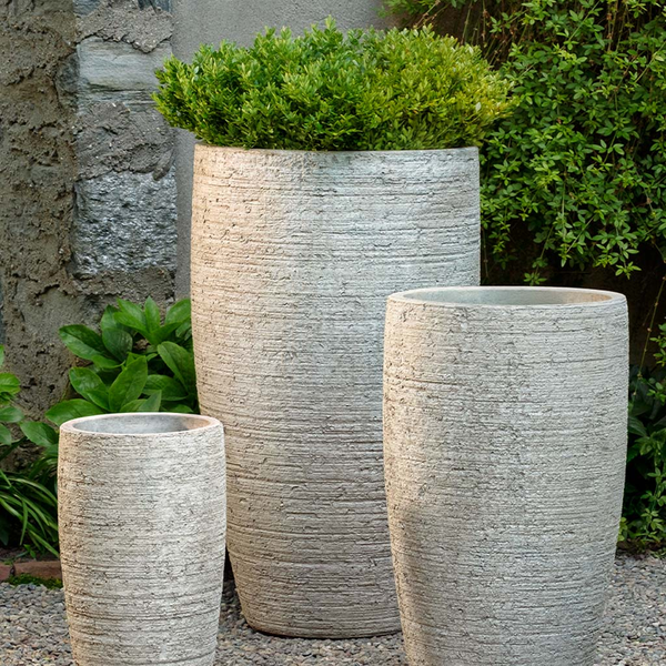 32" Las Rocas Planter