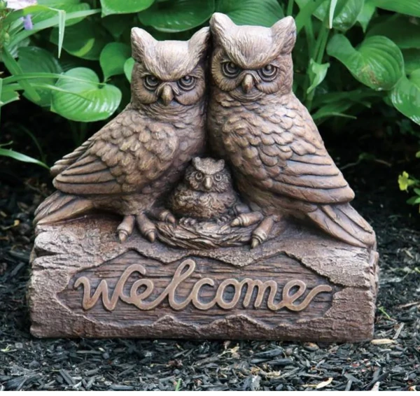 14" Welcome Owls