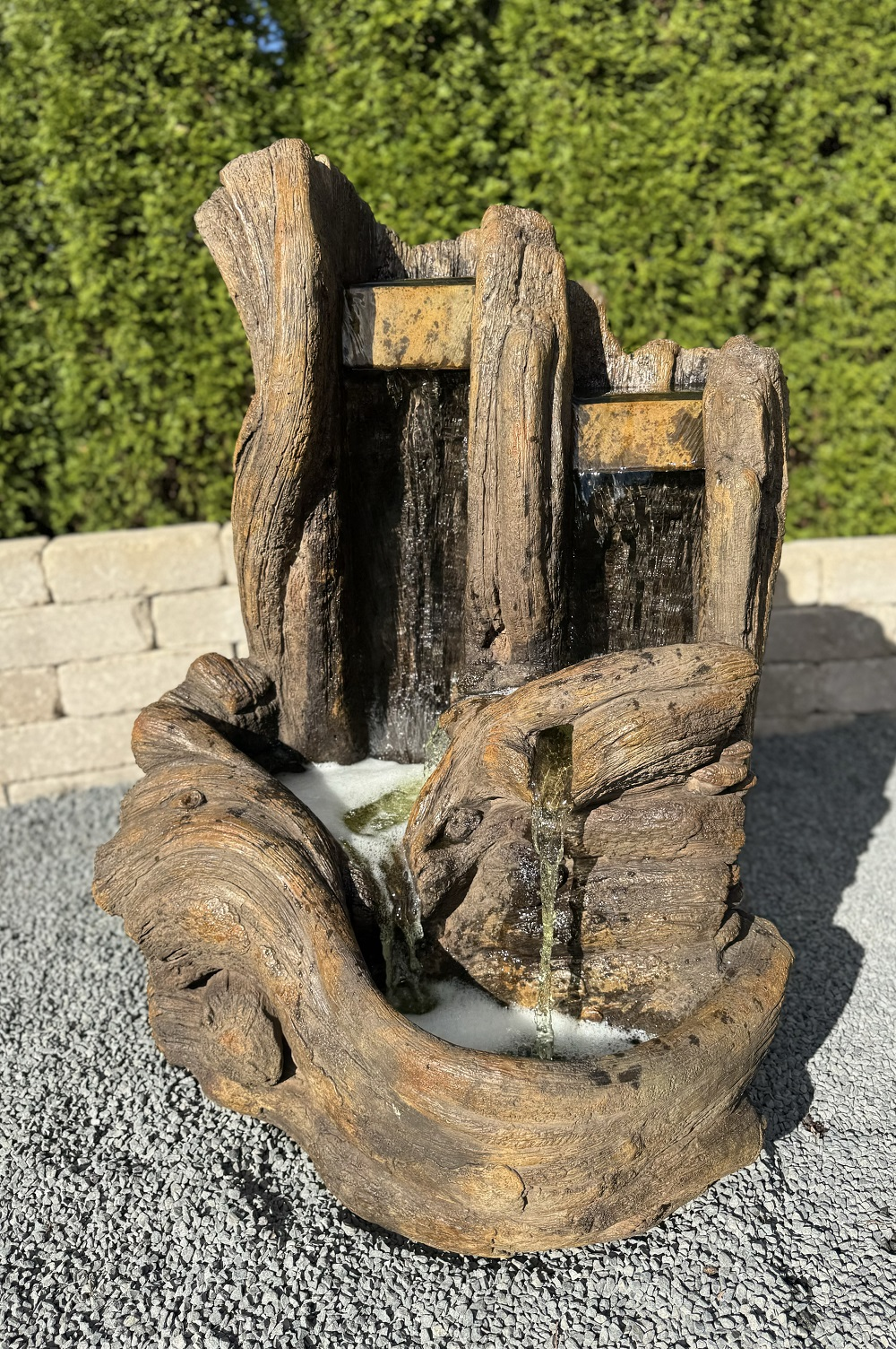 38" Twin Falls Log Fountain