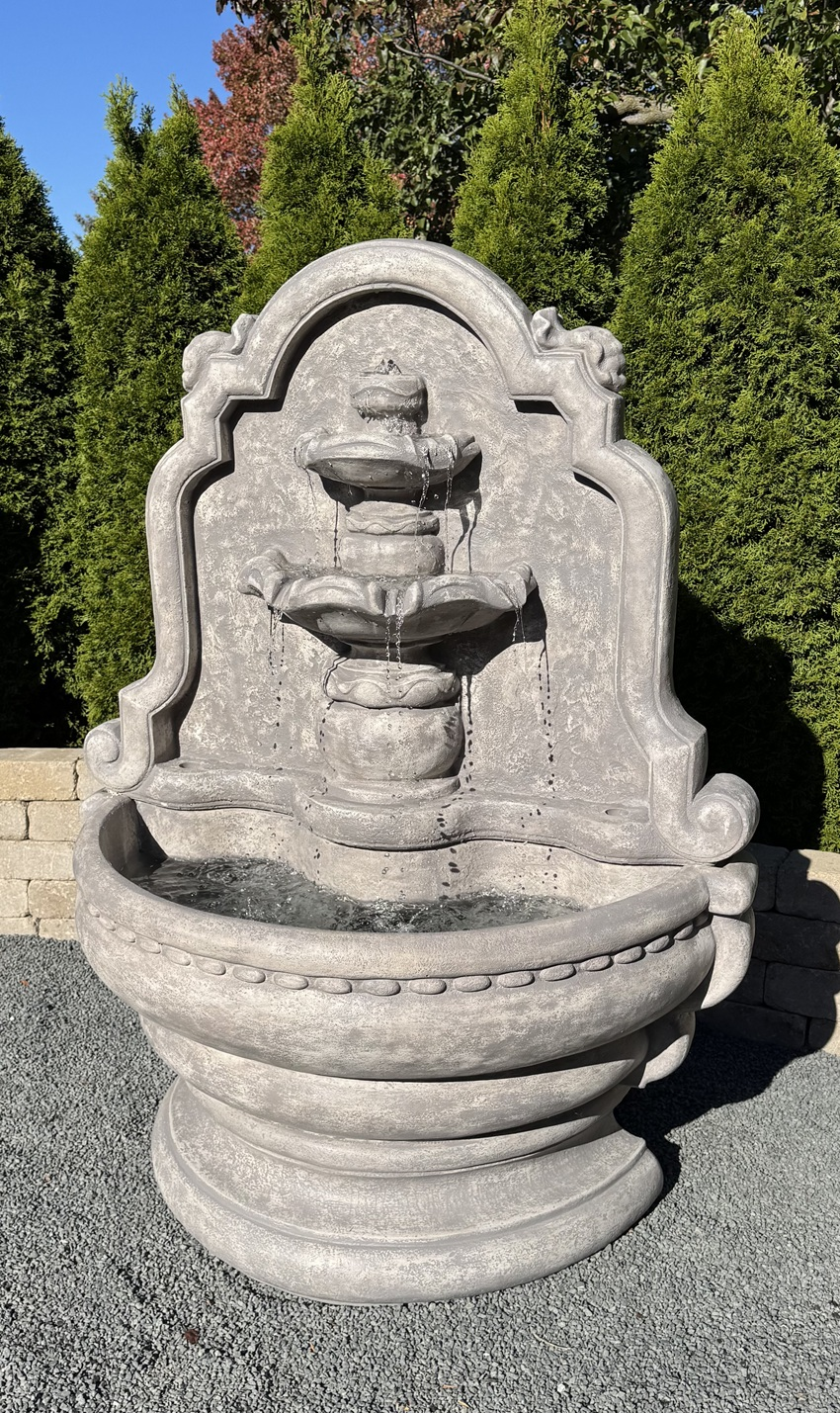 62" Grande Tier Relief Lavabo Fountain