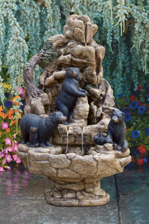 Massarelli's Wildlife Fountain - Thumbnail 2