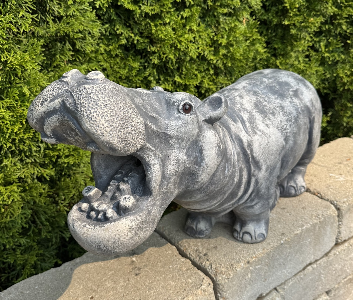 14" "Hippie" the Hippo (Piped)