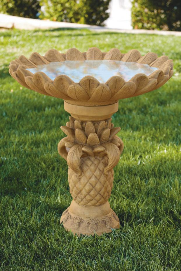 31" Pineapple Leaves Birdbath