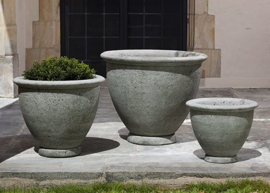 20" Berkeley Medium Planter
