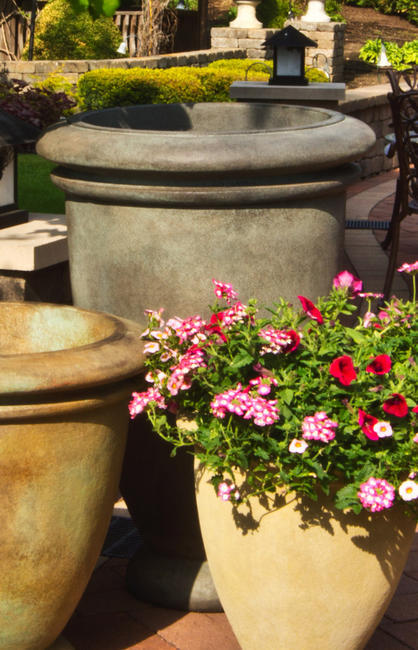 43" Riva II Urn