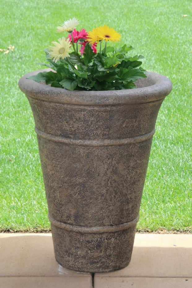 31" Capistrano Planter