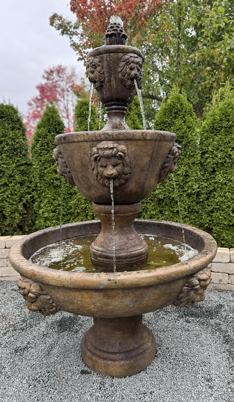 80" Large Three Tier Leonesco Fountain