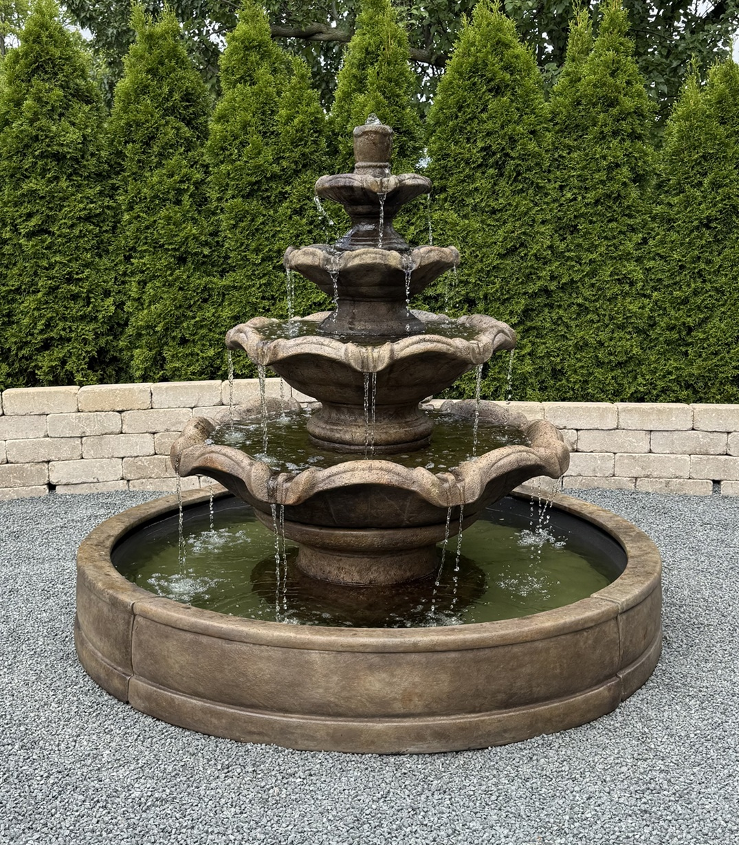 55" Quattro Tier in Valencia Fountain