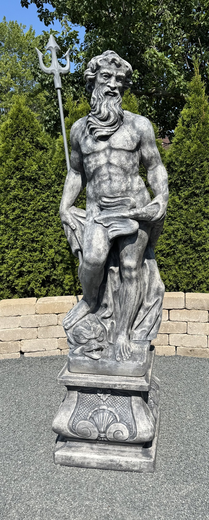 60" Neptune with Trident