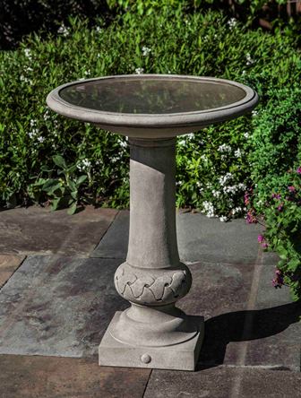 Campania Williamsburg Knot Birdbath