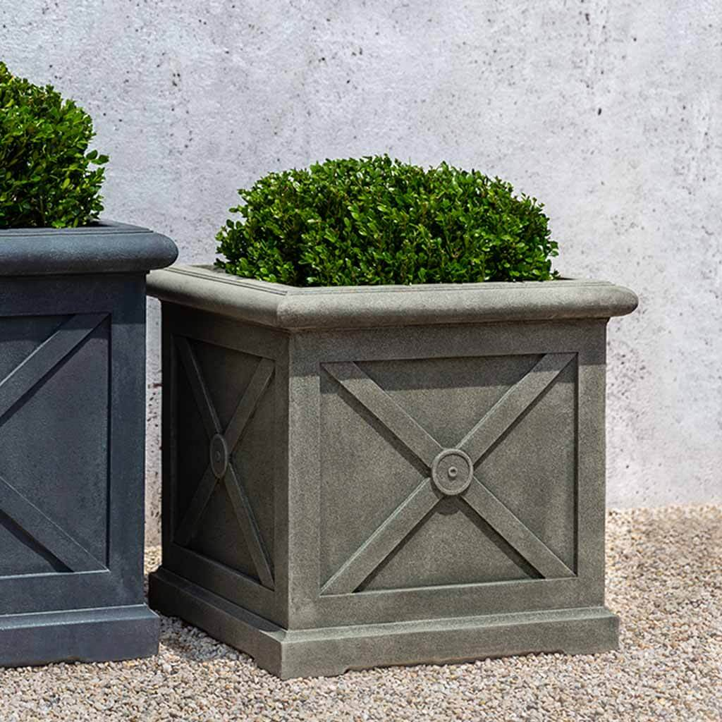 25" Montparnasse Planter, Small