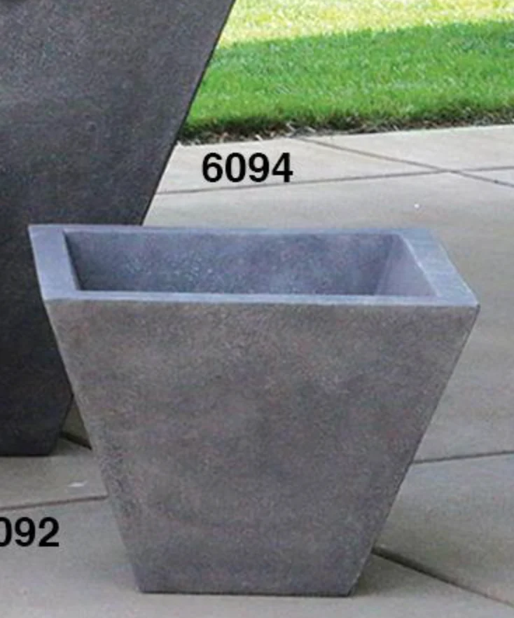 26" Oblique Planter