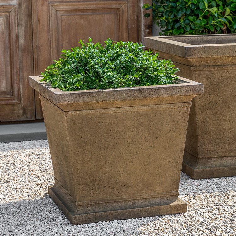 Campania Madison Planter