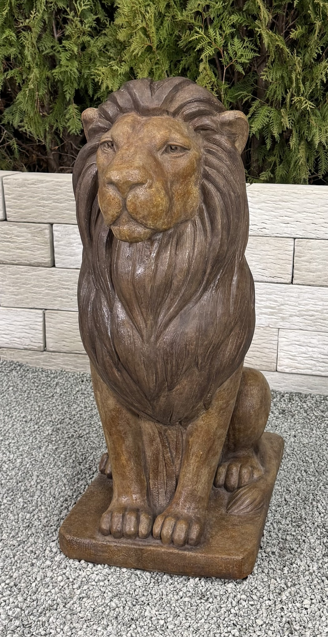 36" Noble Lion