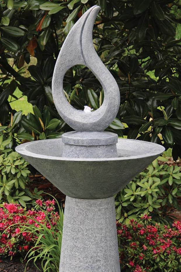 61" Garden Droplet Fountain
