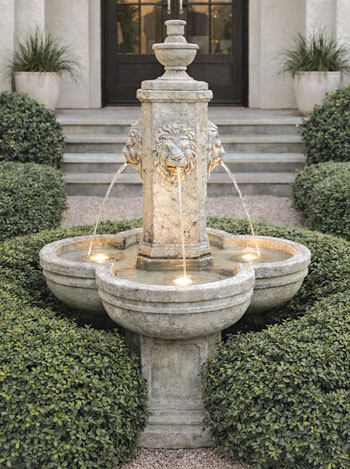 67" Diamante Lion Fountain