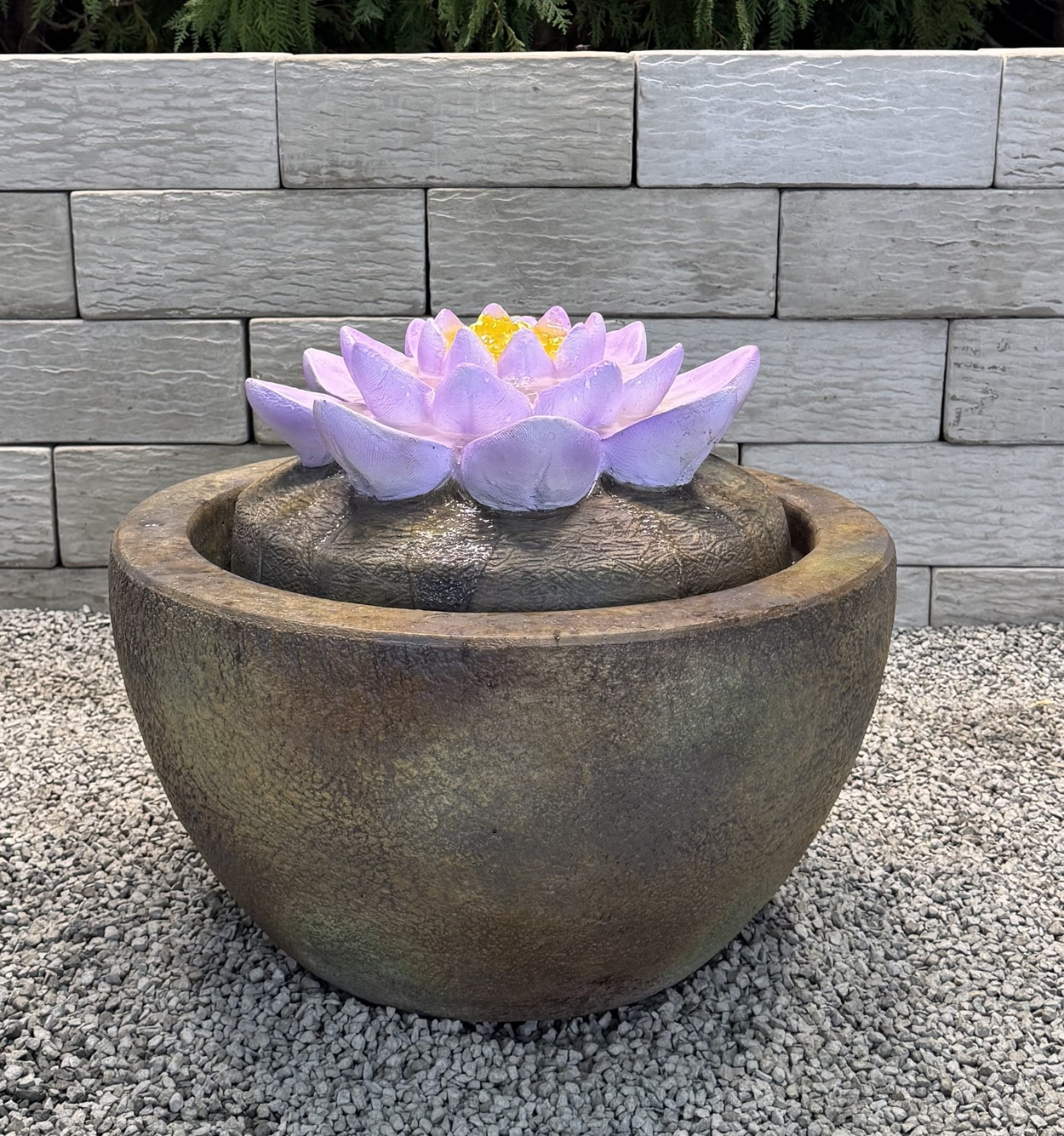 18" Lotus Fountain