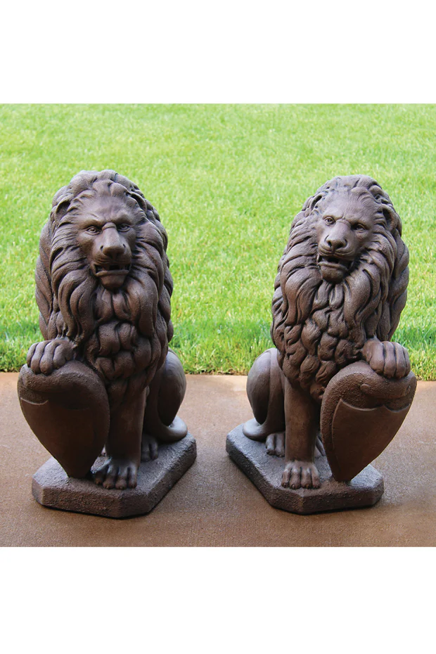 27" Lion with Shield - Left
