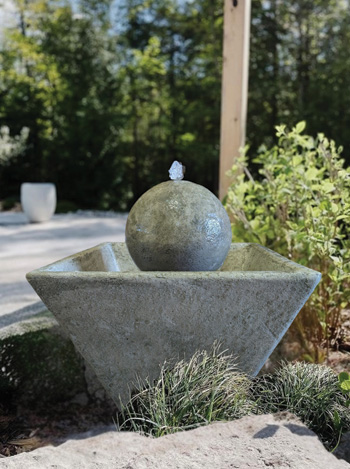 32" Cubis Fountain