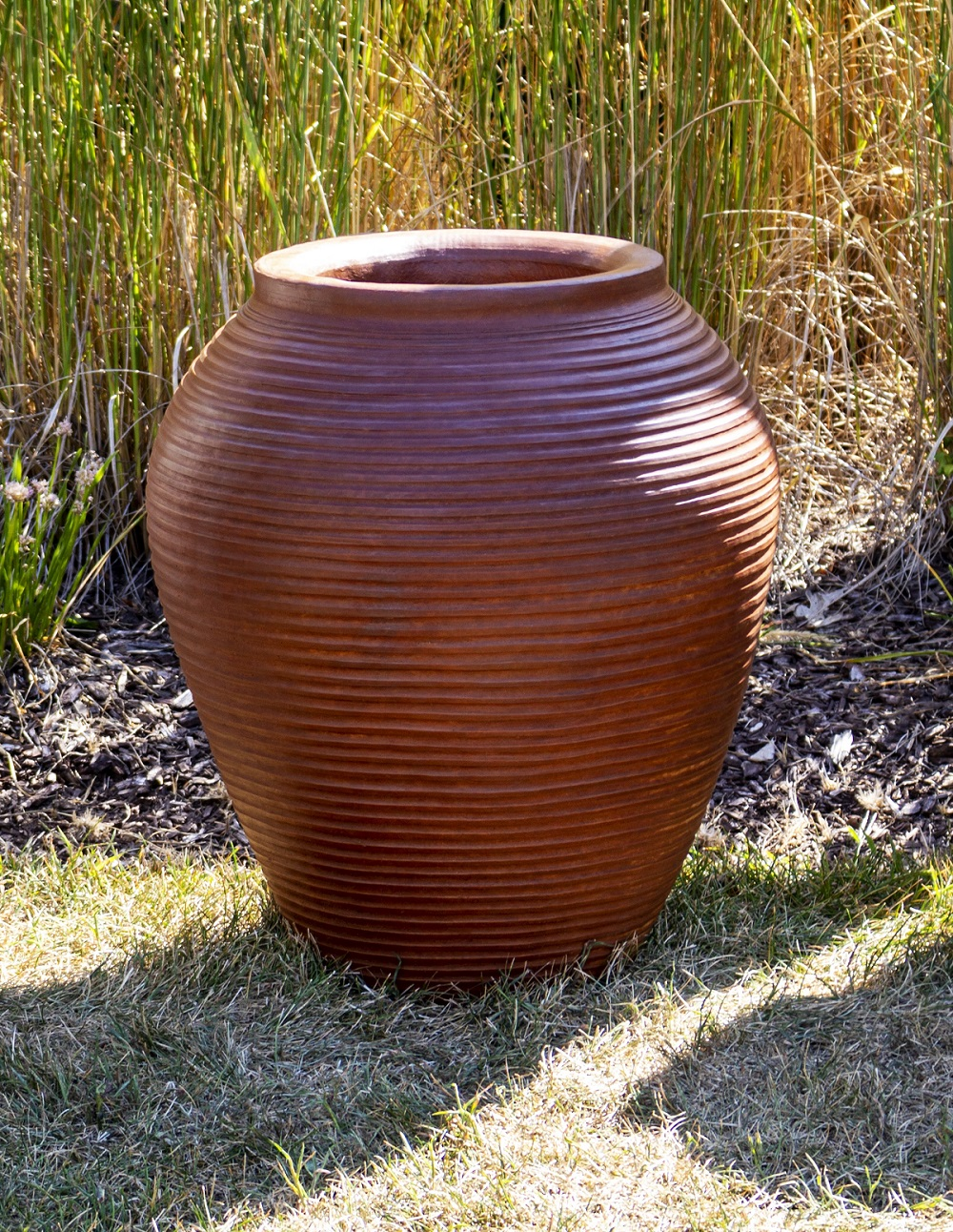 23" Shimmering Urn