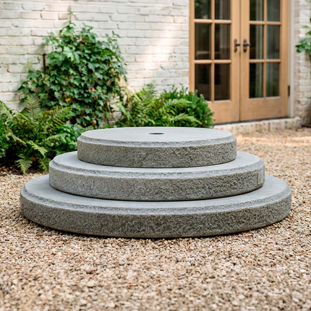 3" Round Textured Plinth