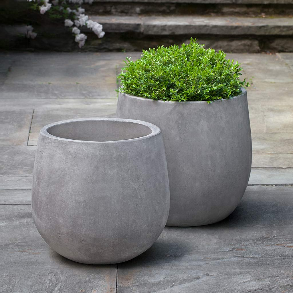 18" Montrose Planter
