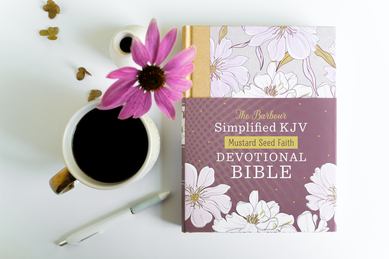 Mustard Seed Faith Devotional Bible--Barbour SKJV [Mustard Yellow